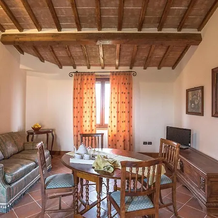 Awesome In W/ Outdoor Swimming Pool And 6 Bedrooms * Паникале